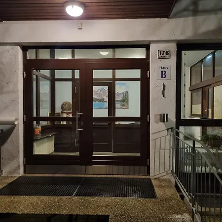 Mountain Escape Apartament